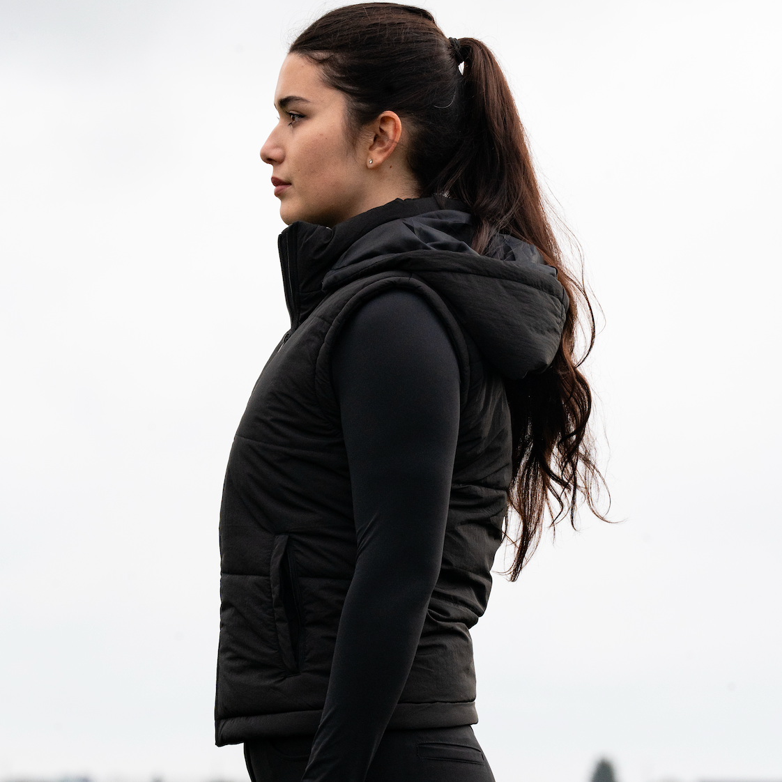 THE ONLY JACKET - BLACK
